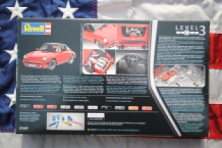 Revell 07689 Porsche 911 Carrera 3.2 Targa (G-Model)