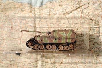Easy Model 36226 Porsche Sd.Kfz.184 Elefant sPzJgAbt 654, No.II01, Eastern Front, 1943