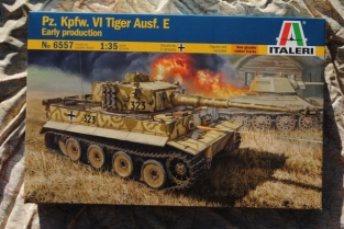 Italeri 6557 Pz.Kpfw.VI Tiger Ausf.E 'Early Production'