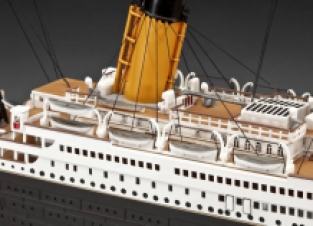 Revell 05715  R.M.S. TITANIC