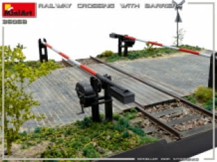 Mini Art 36059 RAILROAD CROSSING