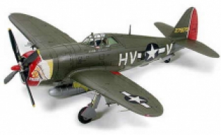 Tamiya 60769 REPUBLIC P-47D THUNDERBOLT 