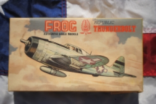 Frog 390P Republic Thunderbolt