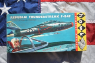 HAWK 606-60 Republic Thunderstreak F-84F