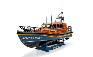 Airfix A55015 RNLI Shannon Class Lifeboat Starter Set