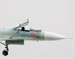 Zvezda 7295 Russian Air Superiority Fighter Sukhoi Su-27SM Flanker B Mod. 1