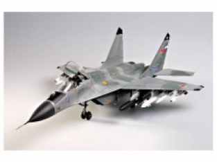 Trumpeter 02238 RUSSIAN MiG-29M FULCRUM Fighter