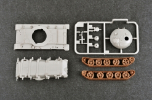 Trumpeter 07146 Russian T-62 Main Battle Tank Mod.1962