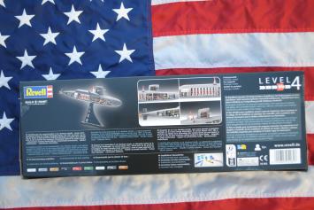 Revell 05185 S.S.B. Abraham Lincoln with Interior