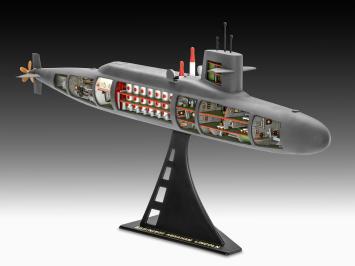 Revell 05185 S.S.B. Abraham Lincoln with Interior