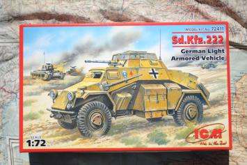 ICM 72411 Sd.Kfz. 222 leichter Panzerspähwagen (2 cm) véhicule blindé léger