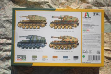 Italeri 7061 Sd.Kfz.124 Wespe 10,5 cm. Leichte Feldhaubitze 