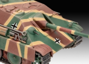 Revell 03327 Sd.Kfz.173 Jagdpanther
