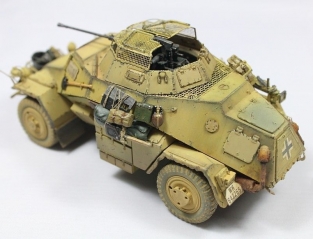 Tamiya 35051 Sd.Kfz.222 Leichter Panzerspähwagen 4X4