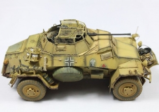 Tamiya 35051 Sd.Kfz.222 Leichter Panzerspähwagen 4X4