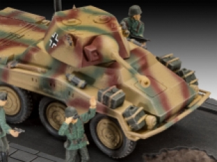 Revell 03288 Sd.Kfz.234/2 PUMA