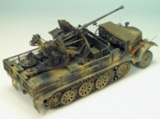 Bronco CB35043 Sd.Kfz.6/2 3.7cm FlaK36 Auf Fahrgestell Zugkraftwagen 5t 