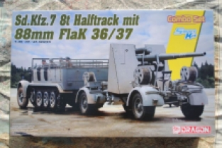 Dragon 6948 Sd.Kfz.7 8ton Halftrack with 88mm FlaK 36/37 Gun