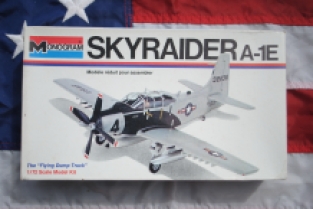 Monogram 6807 Skyraider A-1E The 