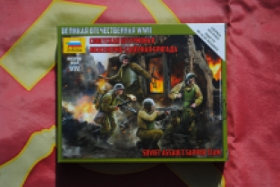 Zvezda 6271 SOVIET ASSAULT SAPPER TEAM