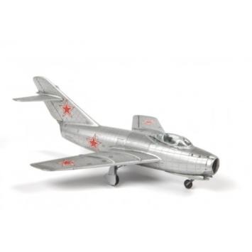 Zvezda 7317 Soviet Fighter MiG-15 