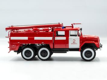 ICM 35519 Soviet Fire Truck AC-40-137A