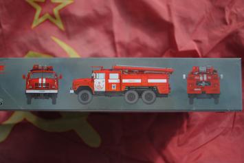 ICM 35519 Soviet Fire Truck AC-40-137A