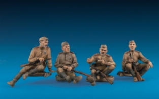 Mini Art 35001 Soviet Infantry at Rest