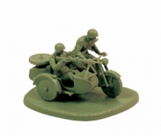 Zvezda 6277 Soviet Motorcycle M-72 with Sidecar and Crew