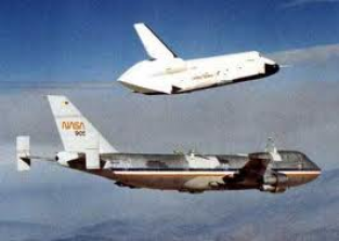 REV4715 Space Shuttle COLUMBIA and Boeing 747 Jumbo Jet