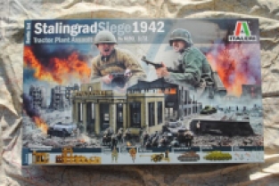 Italeri 6193 Stalingrad Siege 1942 'Tractor Plant Assault'