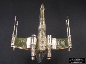 AMT-ERTL 8769 Star Wars Limited Edition X-wing Fighter