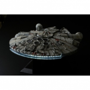 Revell 01206 Star Wars Millennium Falcon 'Perfect Grade'