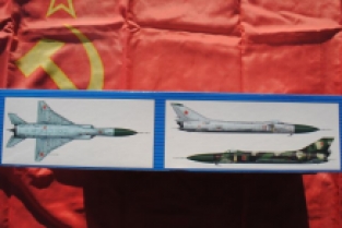 Trumpeter 02811 Sukhoi Su-15 TM Flagon F