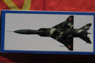 Trumpeter 02811 Sukhoi Su-15 TM Flagon F