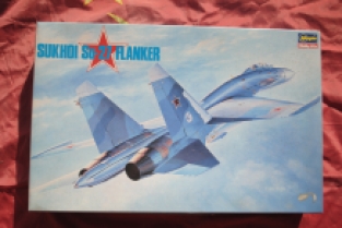 Hasegawa 04040 / K40 SUKHOI Su-27 Flanker