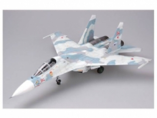 Trumpeter 02270 Sukhoi Su-27UB Flanker C