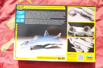 Zvezda 7319 Sukhoi Su-57 Felon Russian 5th Generation Fighter