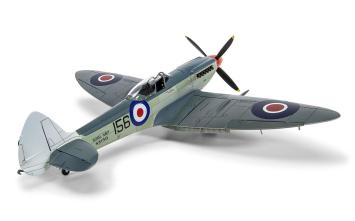 Airfix A06102A Supermarine Seafire F.XVII