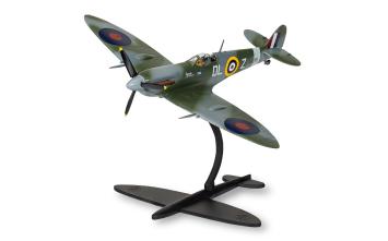 Airfix A50190 Supermarine Spitfire & F-35B Lightning II Then and Now