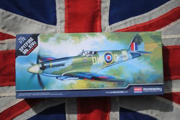 Academy 12484 Supermarine Spitfire Mk.XIVC