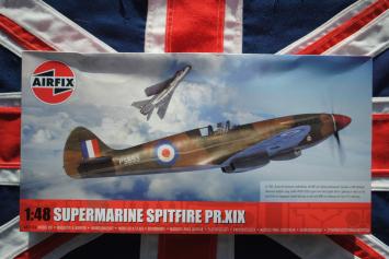 Airfix A05119A Supermarine Spitfire PR.XIX