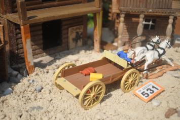 Timpo Toys O.531 Supply carriage / Covered wagon with coachman, 2nd version