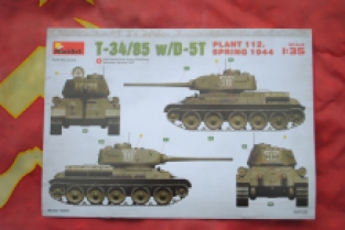 Mini Art 35293 T-34/85 with D-5T 'Plant 112 Spring 1944'