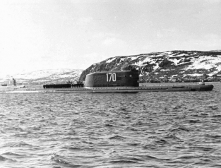 Zvezda 9025 K-19 Soviet Nuclear Submarine