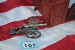 Timpo Toys B.102 Canon obusier de 12 / 12-ponder Napoleon