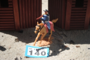 Timpo Toys B.140 Union Army Soldier riding / US 7th Cavalry 2nd version