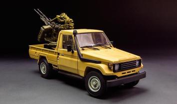 MENG Model VS-005 Toyota Land Cruiser Pickup with ZPU-2