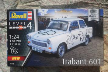 Revell 07713 Trabant 601S Builder's Choice