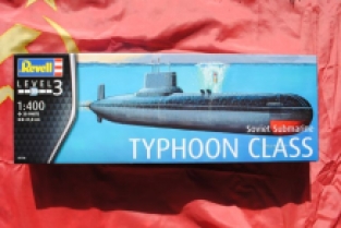 Revell 05138 SOVIET SUBMARINE TYPHOON CLASS